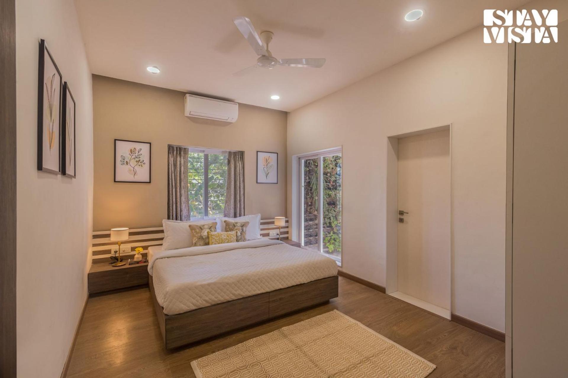Stayvista'S Silver Grove - Serene Haven With Expansive Lawn & Terrace 나식 외부 사진