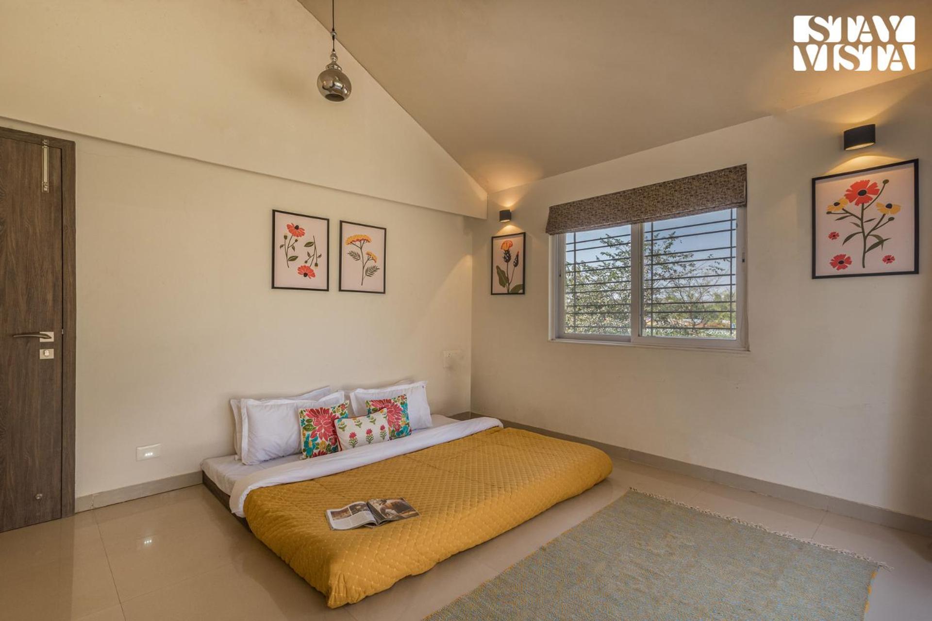 Stayvista'S Silver Grove - Serene Haven With Expansive Lawn & Terrace 나식 외부 사진